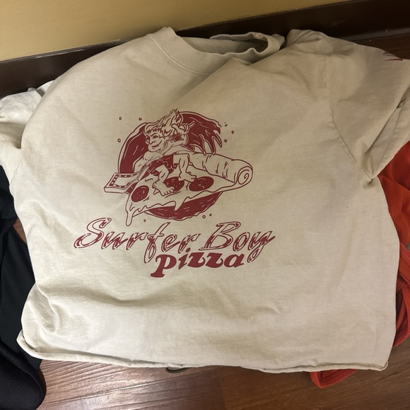 Stranger things tee - Picture 2 of 2